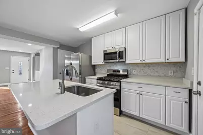 628 Roundview Road, Baltimore, MD 21225 - Photo 11