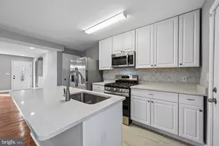 628 Roundview Rd, Baltimore, MD 21225 - Photo 11