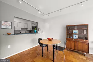 1 Hamill Ct, Baltimore, MD 21210 - Photo 5