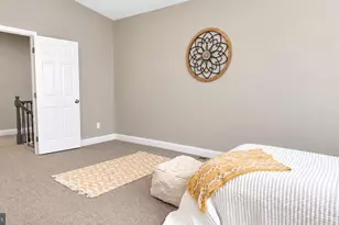 2831 Parkwood Ave, Baltimore, MD 21217 - Photo 17