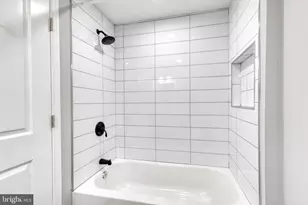 635 S Lehigh St, Baltimore, MD 21224 - Photo 13