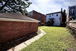 2425 Eutaw Pl, Baltimore, MD 21217 - Photo 3