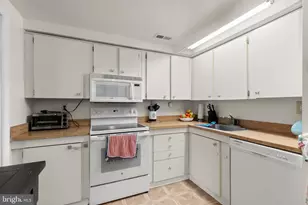6317 Park Heights Ave, Baltimore, MD 21215 - Photo 13