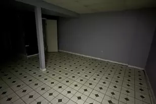 807 Showell Ct, Baltimore, MD 21202 - Photo 15