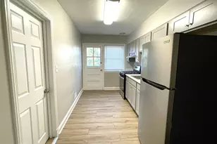 1528 Upshire Rd, Baltimore, MD 21218 - Photo 7
