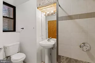 700 Park Ave, Baltimore, MD 21201 - Photo 31