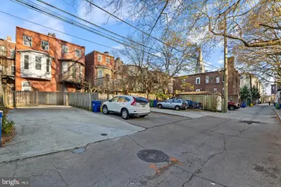 1416 W Mount Royal Avenue, Baltimore, MD 21217 - Photo 43