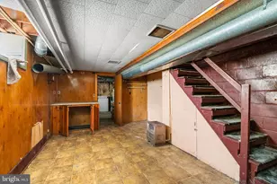 1412 N Dukeland St, Baltimore, MD 21216 - Photo 31