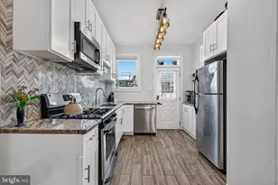 631 S Grundy St, Baltimore, MD 21224 - Photo 9