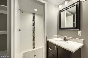 33 N Luzerne Ave, Baltimore, MD 21224 - Photo 21