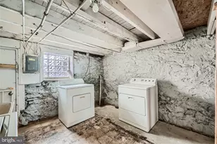 3162 Ravenwood Ave, Baltimore, MD 21213 - Photo 21