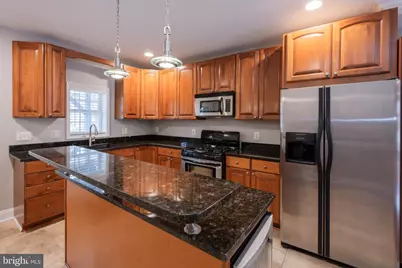 226 S East Avenue S, Baltimore, MD 21224 - Photo 5