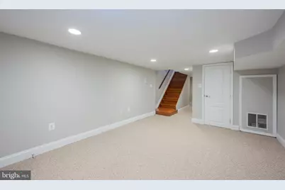 226 S East Avenue S, Baltimore, MD 21224 - Photo 19