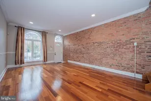 226 S East Ave S, Baltimore, MD 21224 - Photo 3
