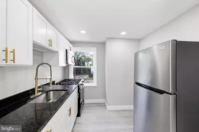 500 Baltic Avenue #1, Baltimore, MD 21225 - Photo 3