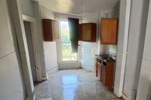 2127 Hollins St, Baltimore, MD 21223 - Photo 7