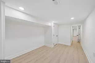 24 N Gilmor St, Baltimore, MD 21223 - Photo 35