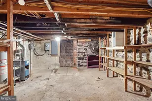1602 Shakespeare St, Baltimore, MD 21231 - Photo 33