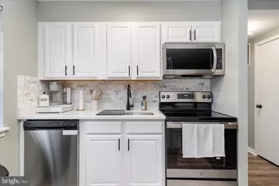 401 S Sharp Street #R 1, Baltimore, MD 21201 - Photo 5