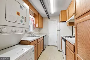 1921 Aliceanna St, Baltimore, MD 21231 - Photo 11