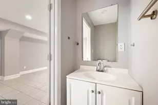 1519 E Chase St, Baltimore, MD 21213 - Photo 19