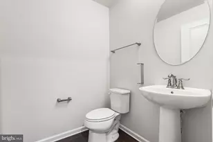 128 S Newkirk St, Baltimore, MD 21224 - Photo 9