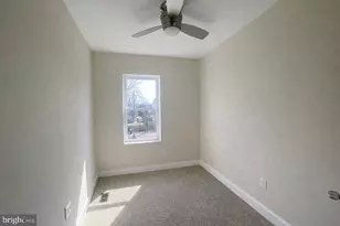 3827 Boarman Ave, Baltimore, MD 21215 - Photo 11