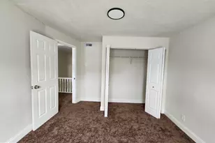 724 E 35th St, Baltimore, MD 21218 - Photo 13