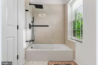 402 S Dallas Street, Baltimore, MD 21231 - Photo 15