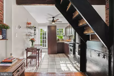402 S Dallas Street, Baltimore, MD 21231 - Photo 5