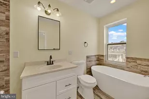 4912 Queensberry Ave, Baltimore, MD 21215 - Photo 19