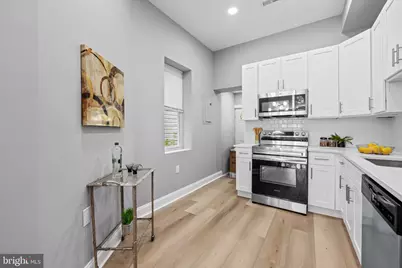 2114 E Hoffman Street, Baltimore, MD 21213 - Photo 11