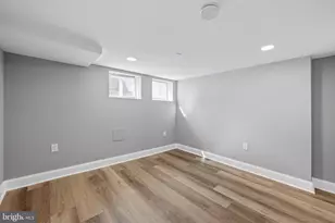 2114 E Hoffman St, Baltimore, MD 21213 - Photo 13