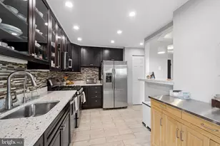 4401 Roland Ave, Baltimore, MD 21210 - Photo 9