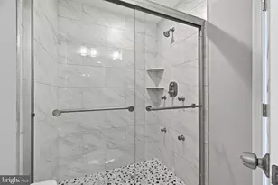 322 S Clinton St, Baltimore, MD 21224 - Photo 17