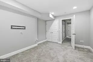 322 S Clinton St, Baltimore, MD 21224 - Photo 27