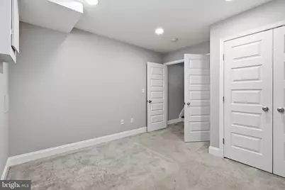 322 S Clinton Street, Baltimore, MD 21224 - Photo 25