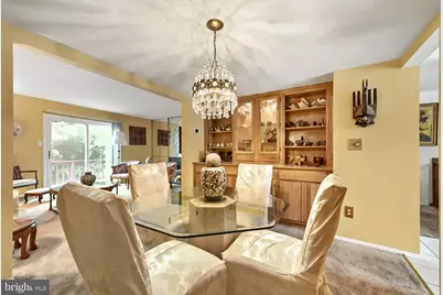 7402 Park Heights Avenue, Baltimore, MD 21208 - Photo 3