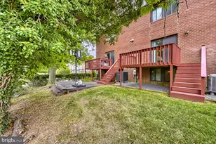 7402 Park Heights Ave, Baltimore, MD 21208 - Photo 21