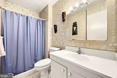 7402 Park Heights Avenue, Baltimore, MD 21208 - Photo 13