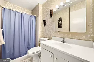 7402 Park Heights Ave, Baltimore, MD 21208 - Photo 13