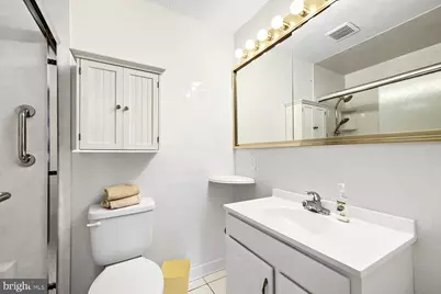7402 Park Heights Avenue, Baltimore, MD 21208 - Photo 15