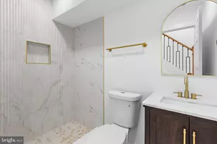 529 N Patterson Park Ave, Baltimore, MD 21205 - Photo 15