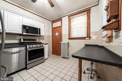 227 N Monastery Avenue, Baltimore, MD 21229 - Photo 9