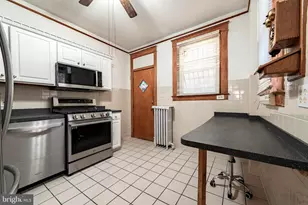 227 N Monastery Ave, Baltimore, MD 21229 - Photo 9