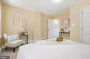3609 Buena Vista Ave, Baltimore, MD 21211 - Photo 11