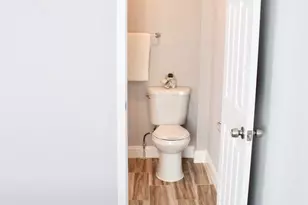 158 N Ellwood Ave, Baltimore, MD 21224 - Photo 9