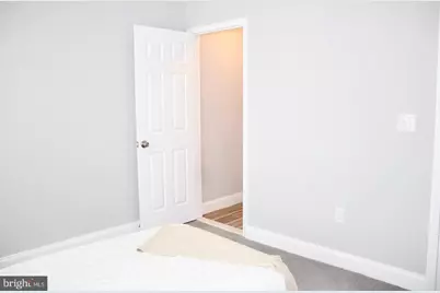 160 N Ellwood Avenue, Baltimore, MD 21224 - Photo 41