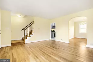 220 N Edgewood St, Baltimore, MD 21229 - Photo 7
