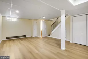 220 N Edgewood St, Baltimore, MD 21229 - Photo 19